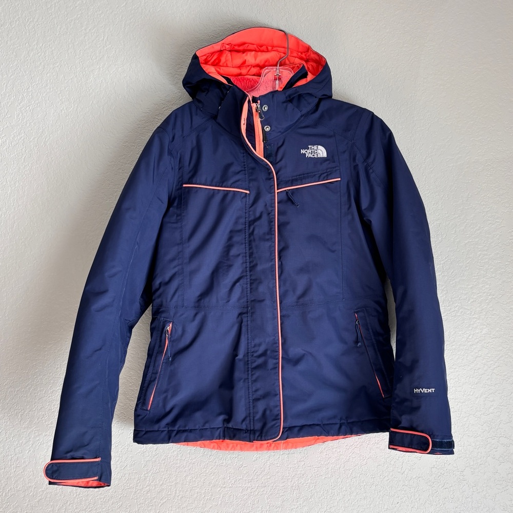 The North Face Women's Blue and Orange HyVent Sherpa lined coat M
